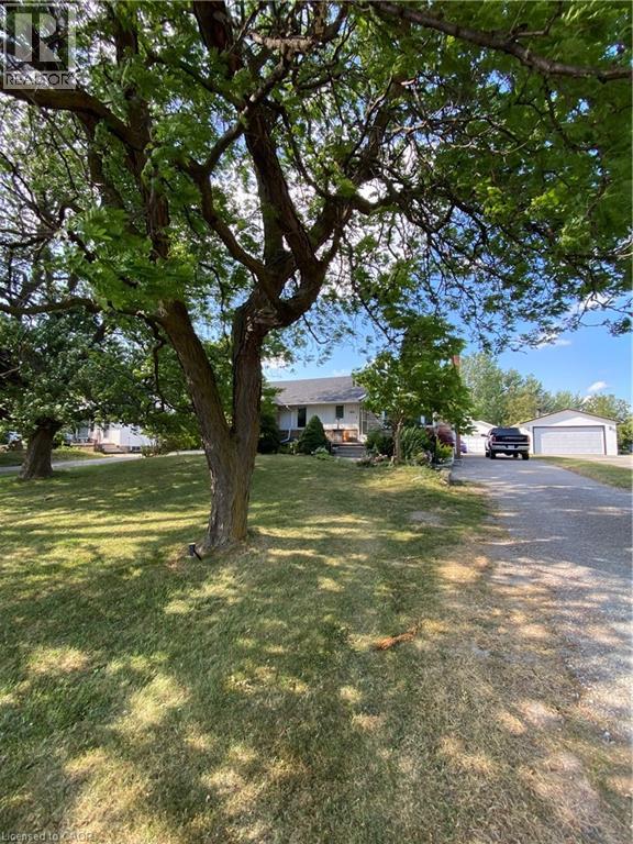 Photo 2 of 1841 Rymal Road E, Hamilton ON
