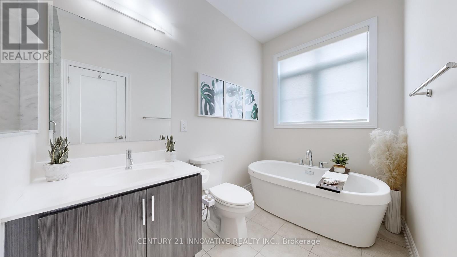 Photo 20 of 577 Marc Santi Boulevard, Vaughan ON