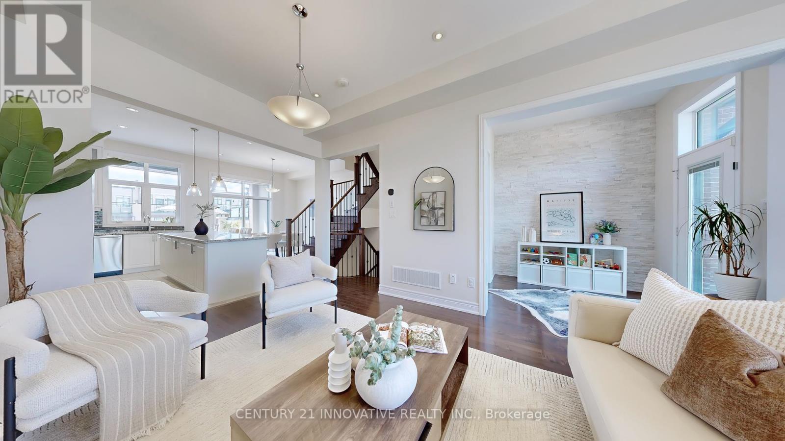 Photo 4 of 577 Marc Santi Boulevard, Vaughan ON