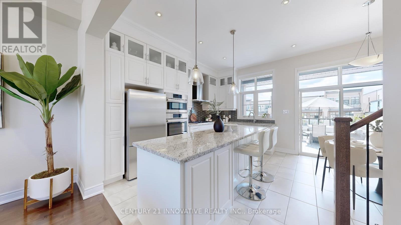 Photo 8 of 577 Marc Santi Boulevard, Vaughan ON