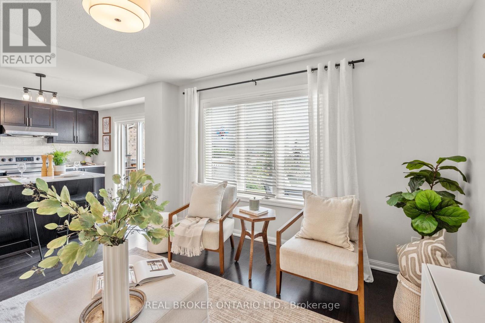 Photo 16 of 5 Don Hadden Crescent, Brock ON