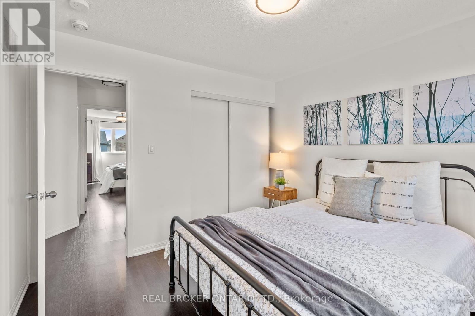 Photo 25 of 5 Don Hadden Crescent, Brock ON