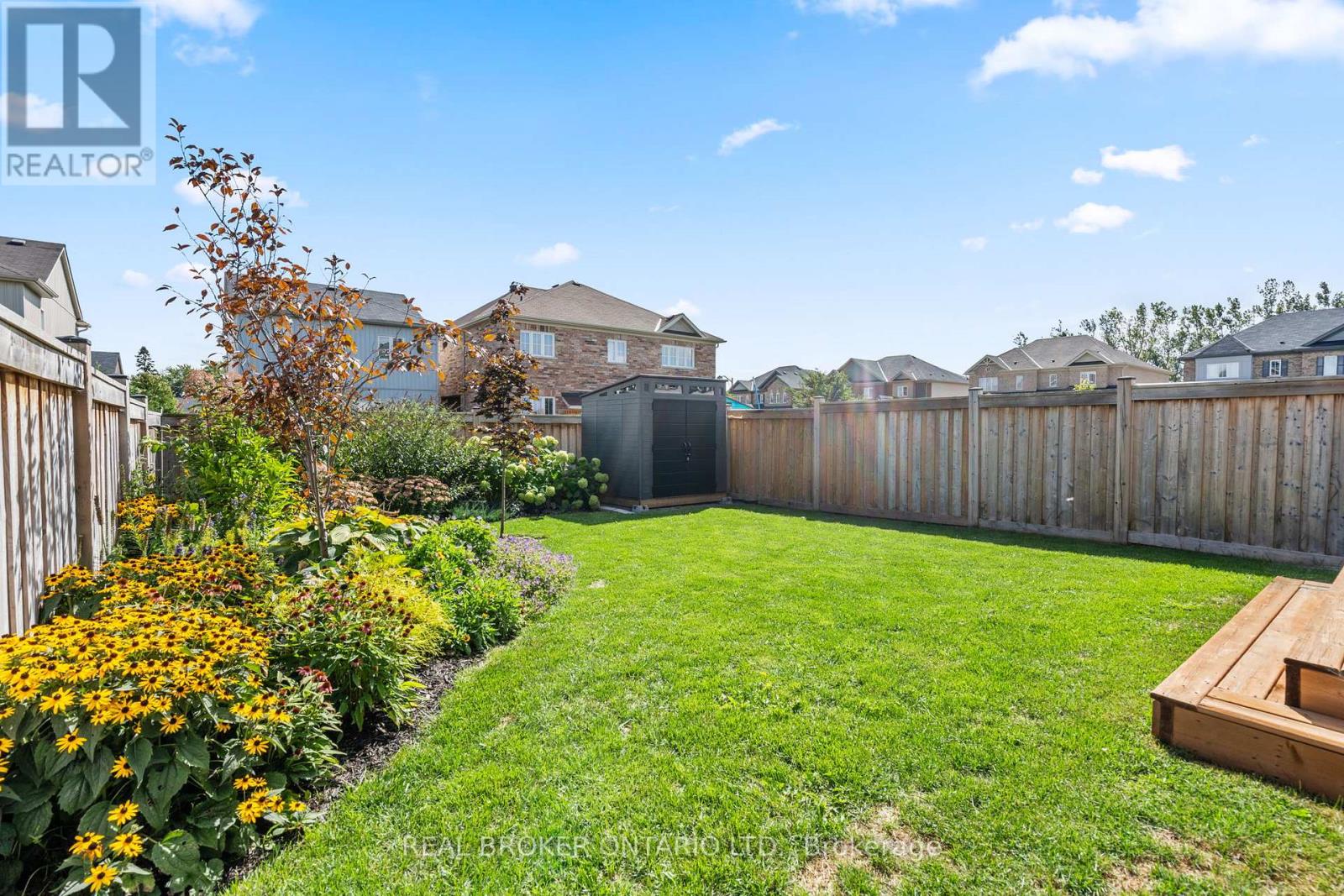 Photo 35 of 5 Don Hadden Crescent, Brock ON