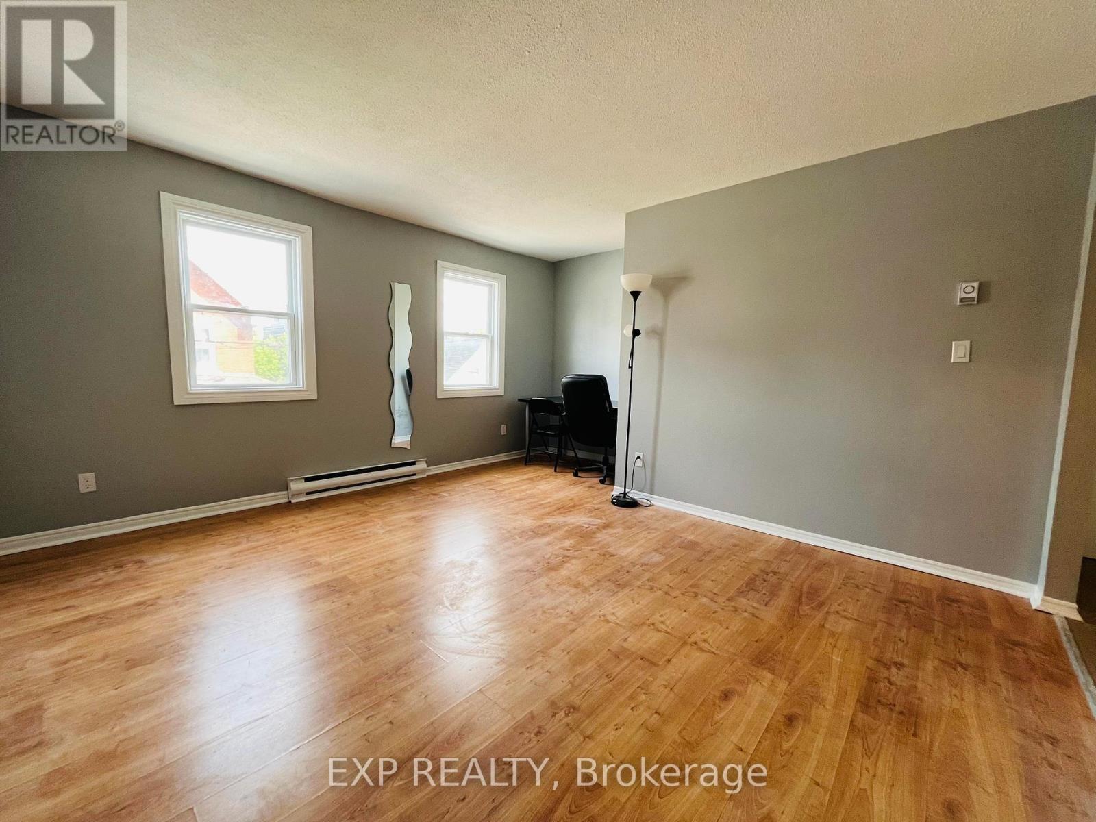 Photo 15 of 23 Lowrey Street, Ottawa ON