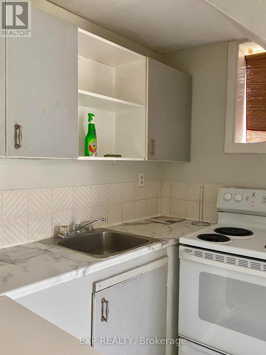 Photo 30 of 23 Lowrey Street, Ottawa ON