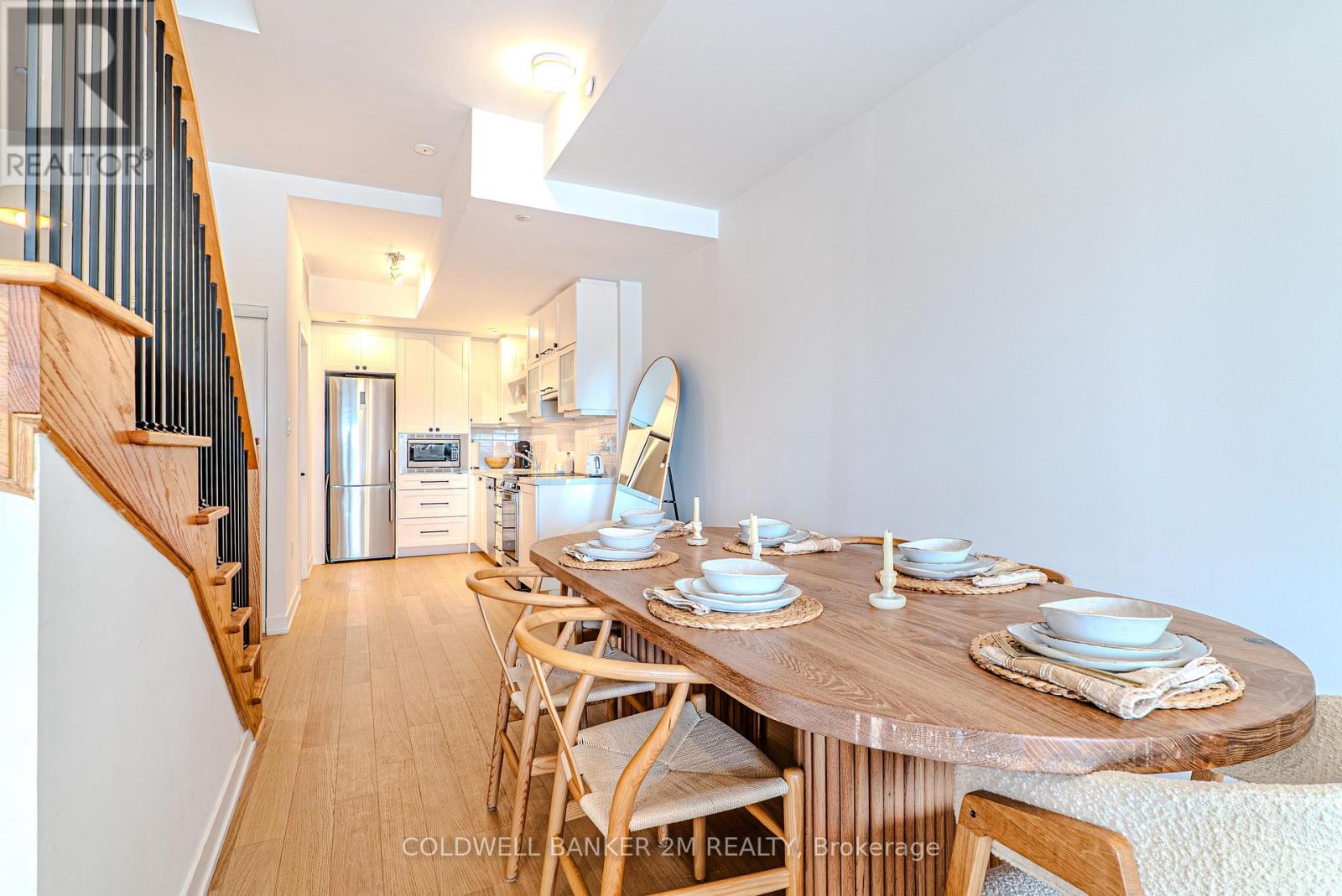 Photo 11 of 817 2433 Dufferin Street, Toronto ON