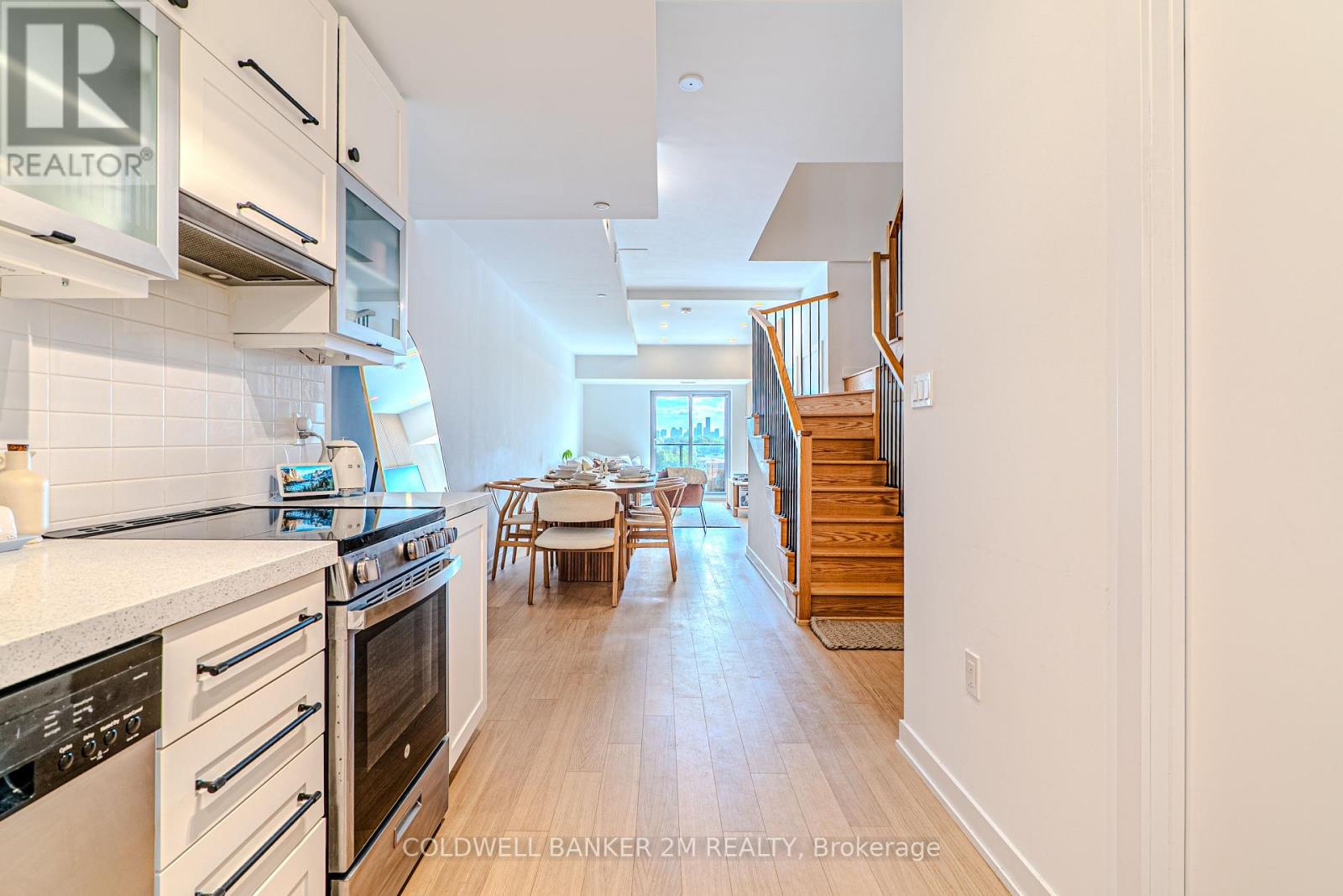 Photo 14 of 817 2433 Dufferin Street, Toronto ON