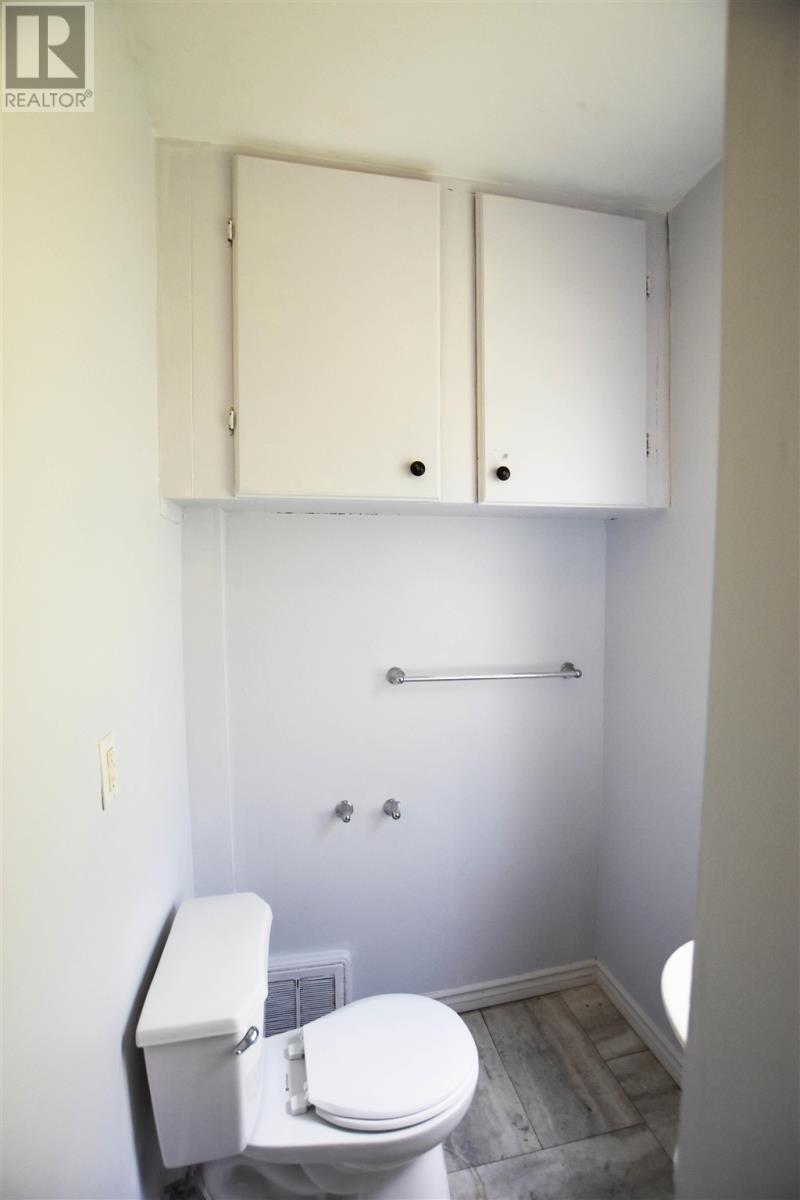 Photo 19 of 499 Bush St, Sault Ste Marie ON