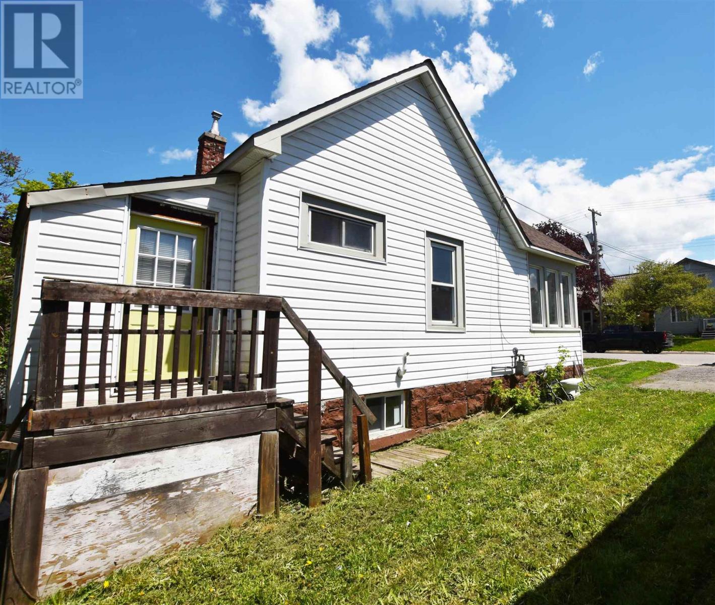 Photo 7 of 499 Bush St, Sault Ste Marie ON