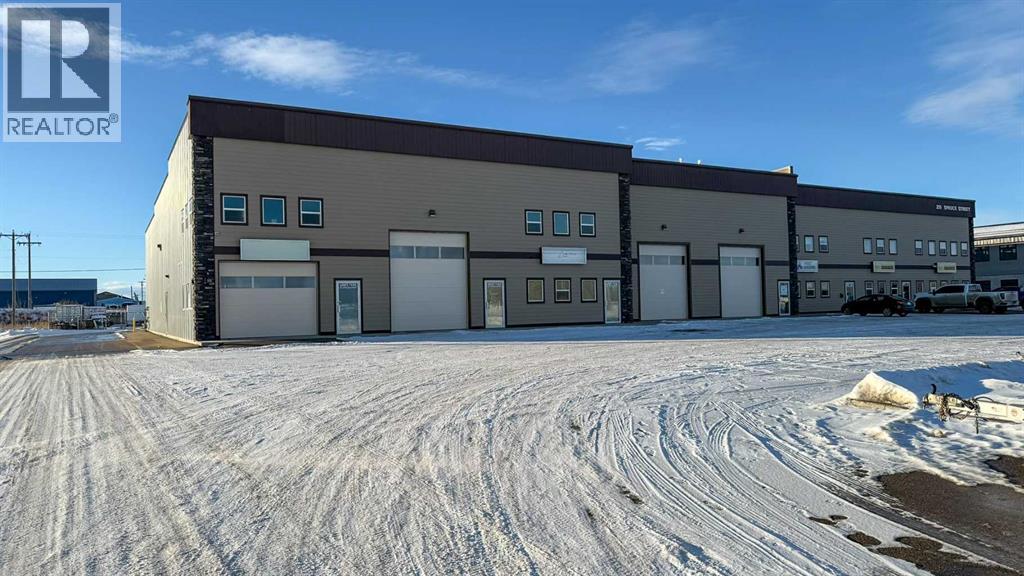 Photo 7 of 102 251 Spruce Street, Rural Red Deer County AB