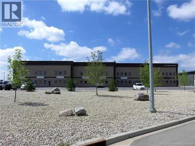 Photo 1 of 102 251 Spruce Street, Rural Red Deer County AB