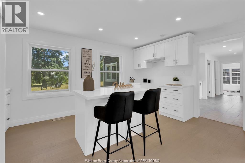 Photo 14 of 51 Senator Street, Lasalle ON