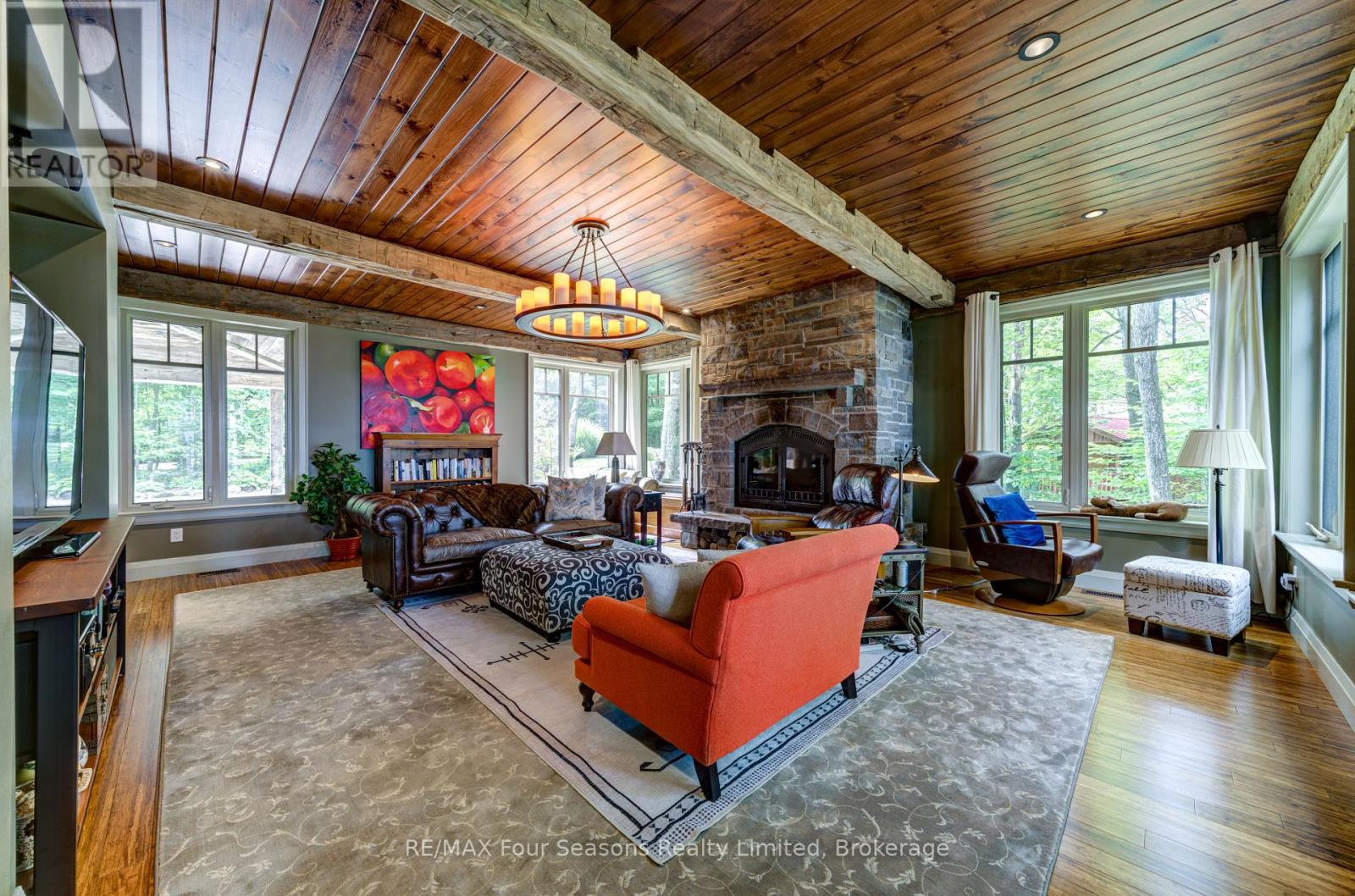 Photo 10 of 177 Osprey Heights, Grey Highlands ON