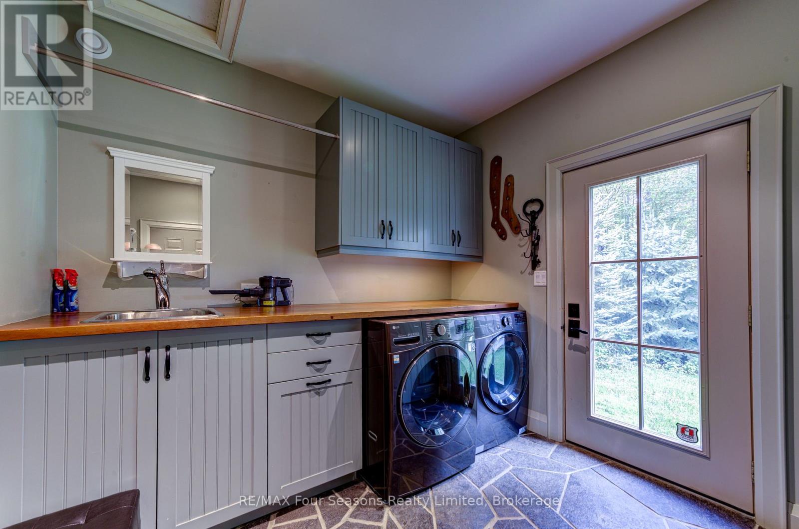 Photo 21 of 177 Osprey Heights, Grey Highlands ON