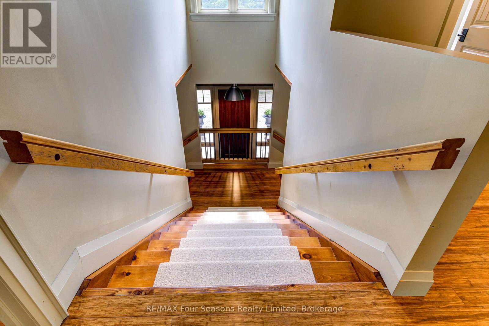 Photo 24 of 177 Osprey Heights, Grey Highlands ON
