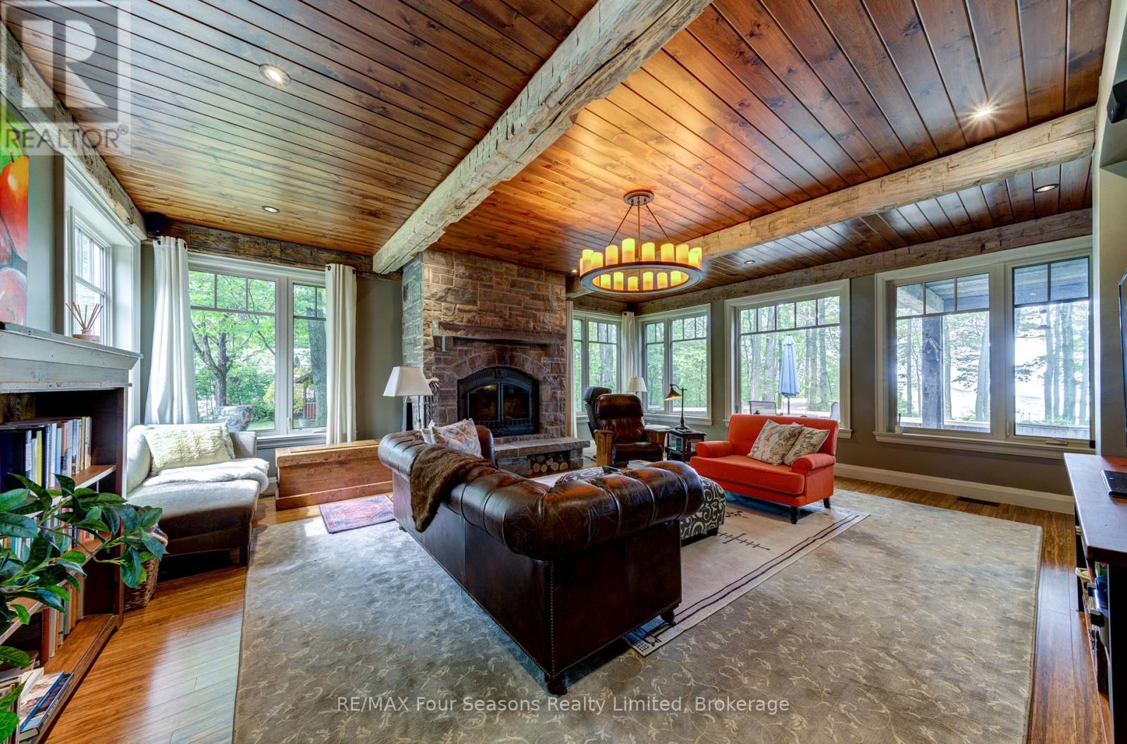 Photo 9 of 177 Osprey Heights, Grey Highlands ON