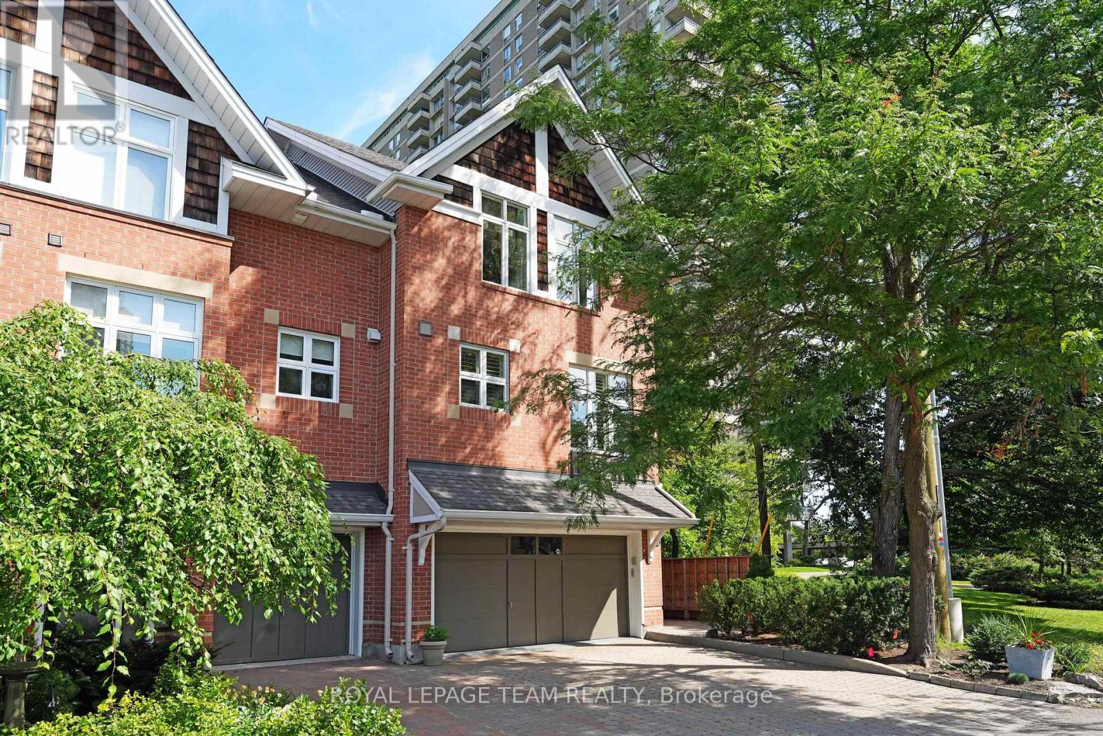 Photo 1 of 201 Clearview Avenue, Ottawa ON