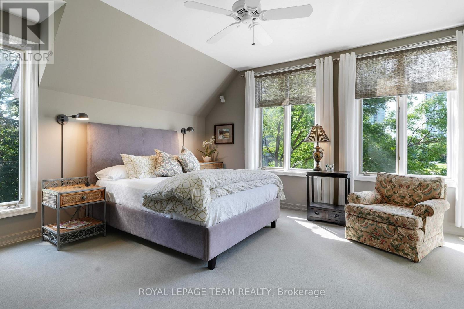 Photo 27 of 201 Clearview Avenue, Ottawa ON