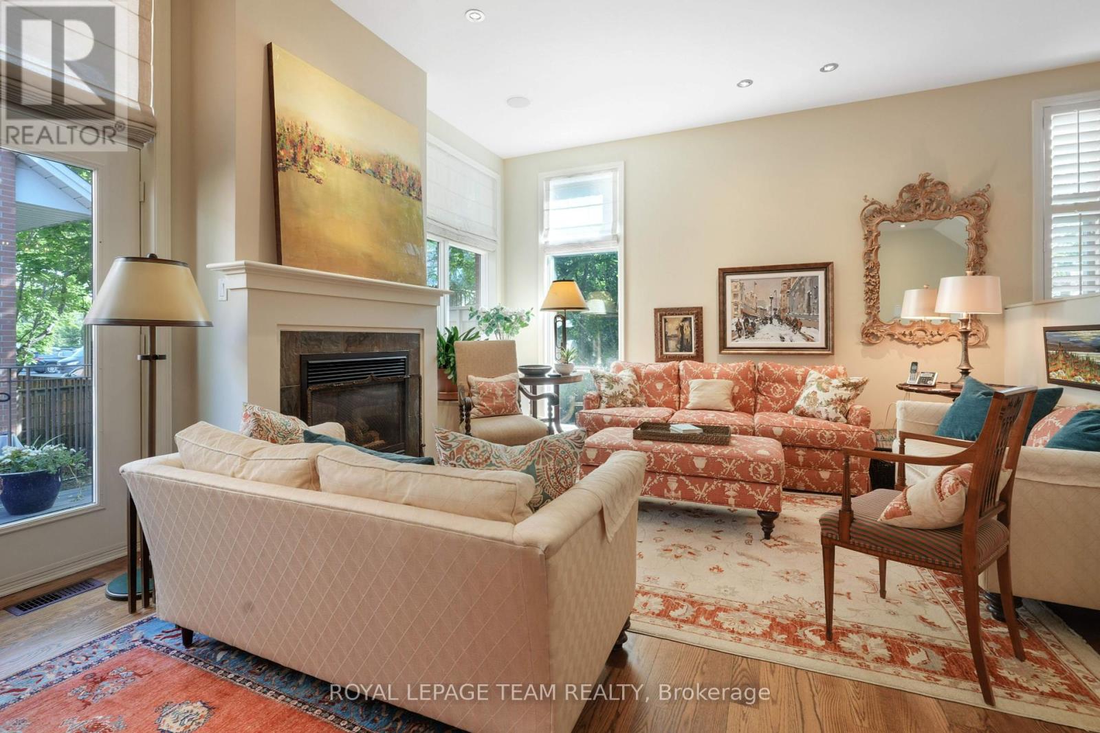 Photo 9 of 201 Clearview Avenue, Ottawa ON