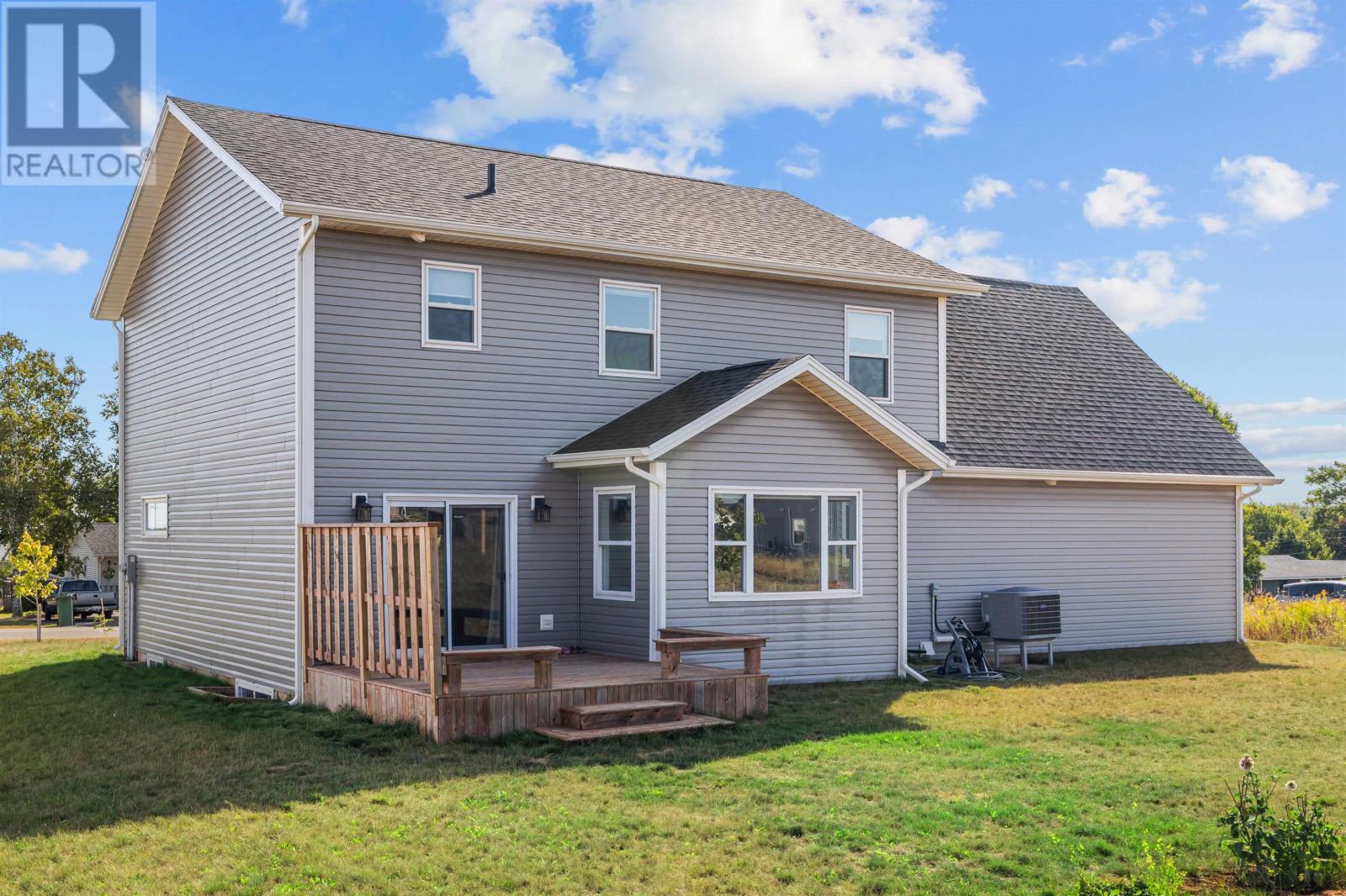 35 East Royalty Road - 5