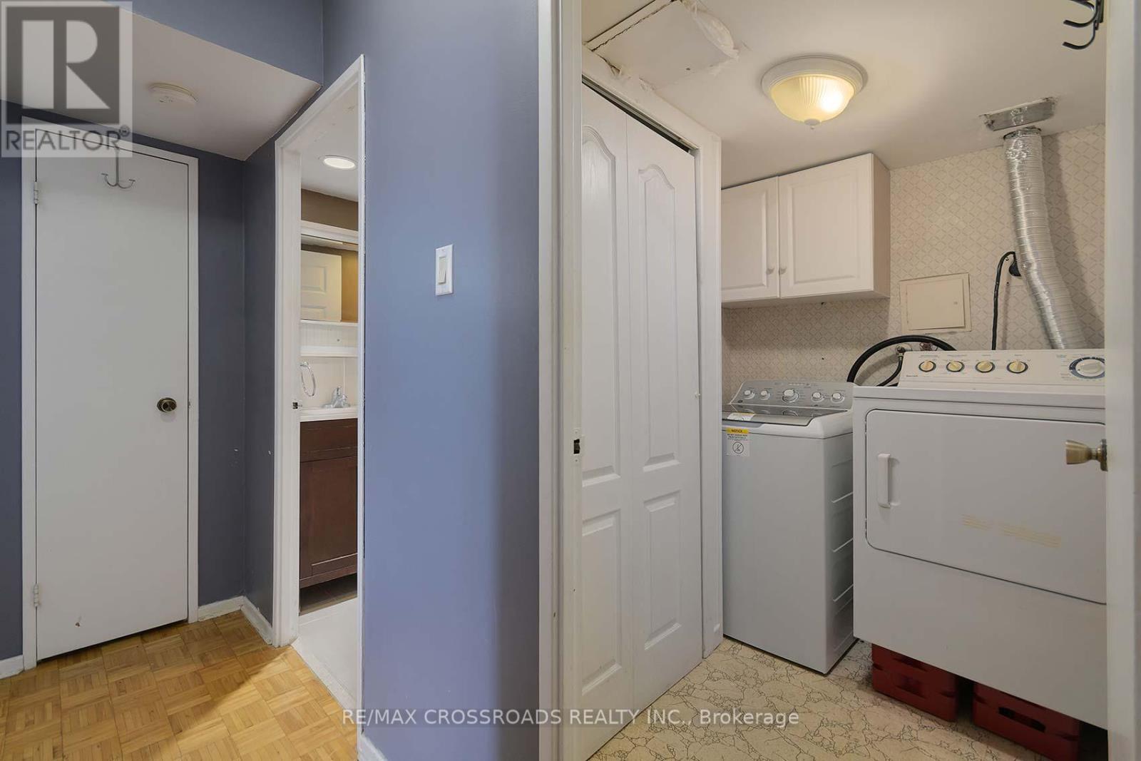 Photo 27 of 210 25 Sunrise Avenue, Toronto ON