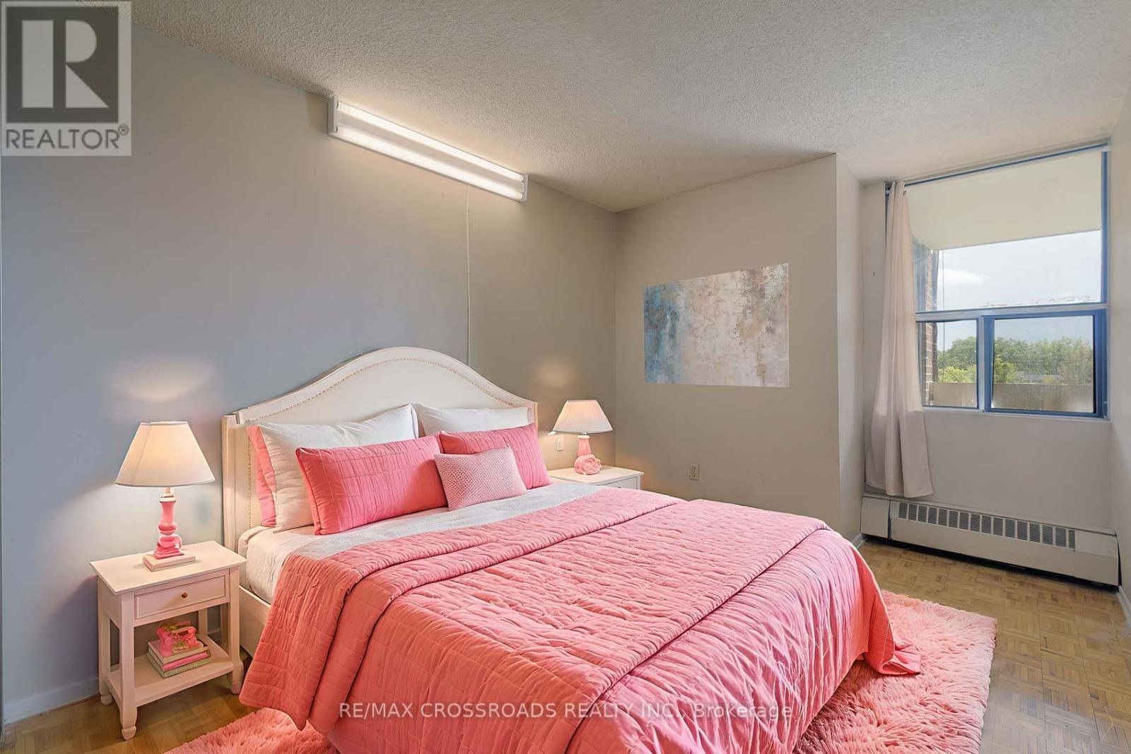 Photo 24 of 210 25 Sunrise Avenue, Toronto ON
