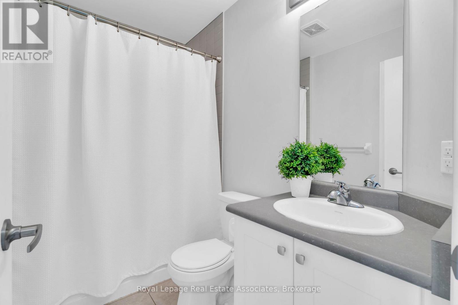 Photo 29 of 822 Cook Crescent, Shelburne ON
