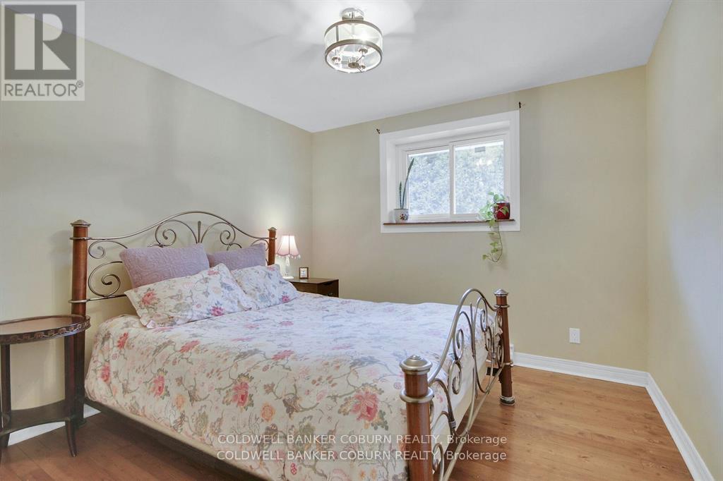 1696 MERWIN LANE - 25