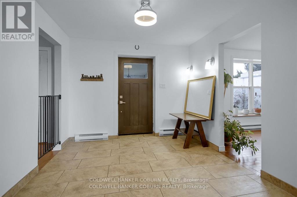 1696 MERWIN LANE - 3