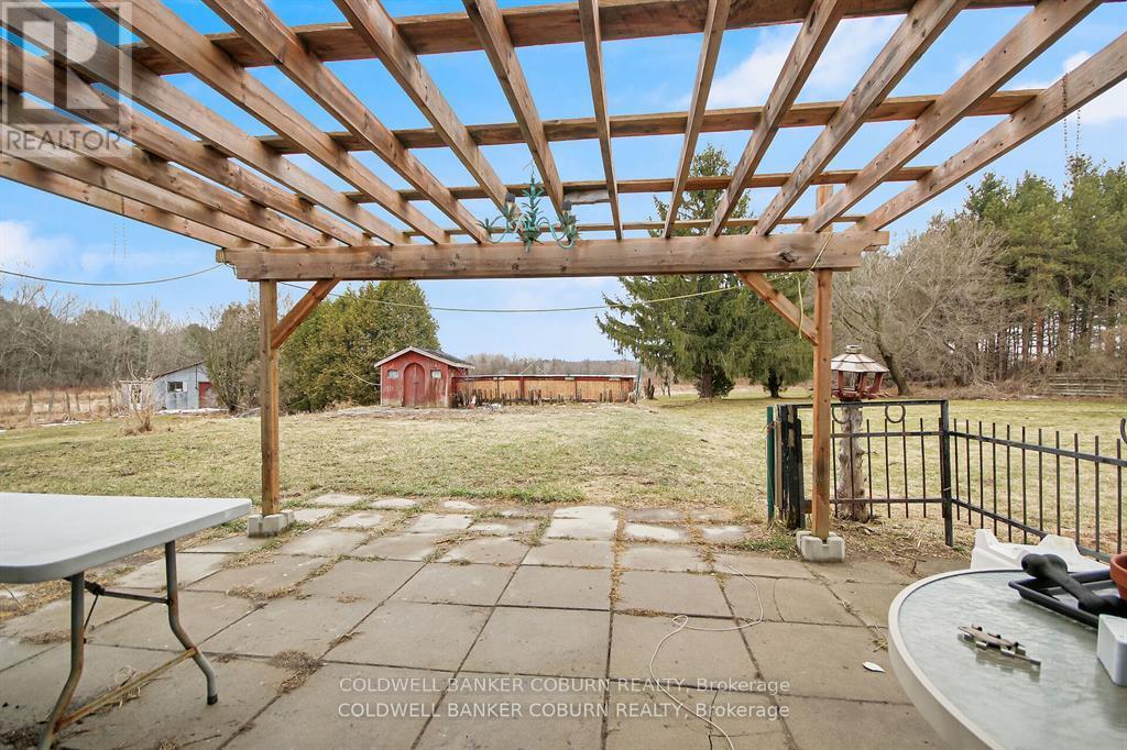 1696 MERWIN LANE - 28