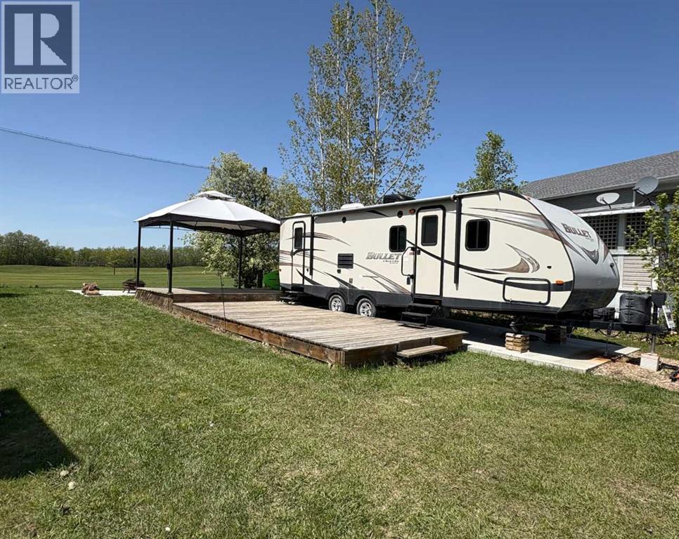 Photo 12 of 5007 25054 South Pine Lake Road, Rural Red Deer County AB