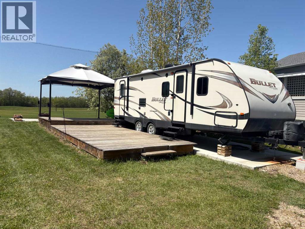 Photo 5 of 5007 25054 South Pine Lake Road, Rural Red Deer County AB