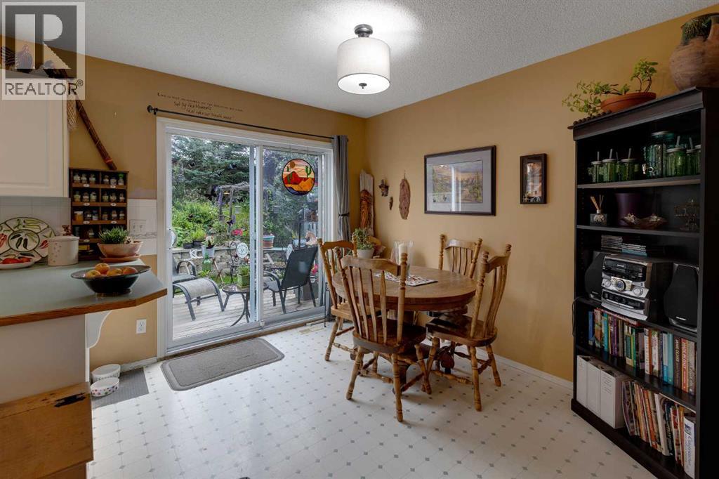 Photo 9 of 234 Quigley Drive, Cochrane AB