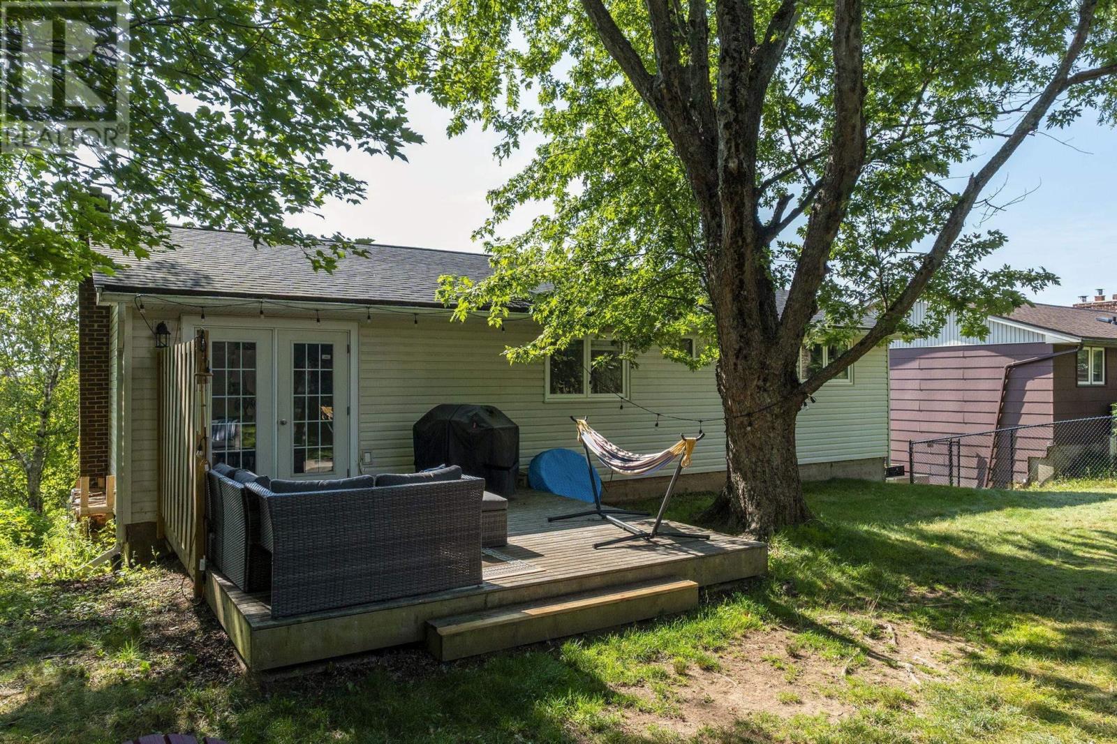 Photo 31 of 98 Collins Grove, Dartmouth NS