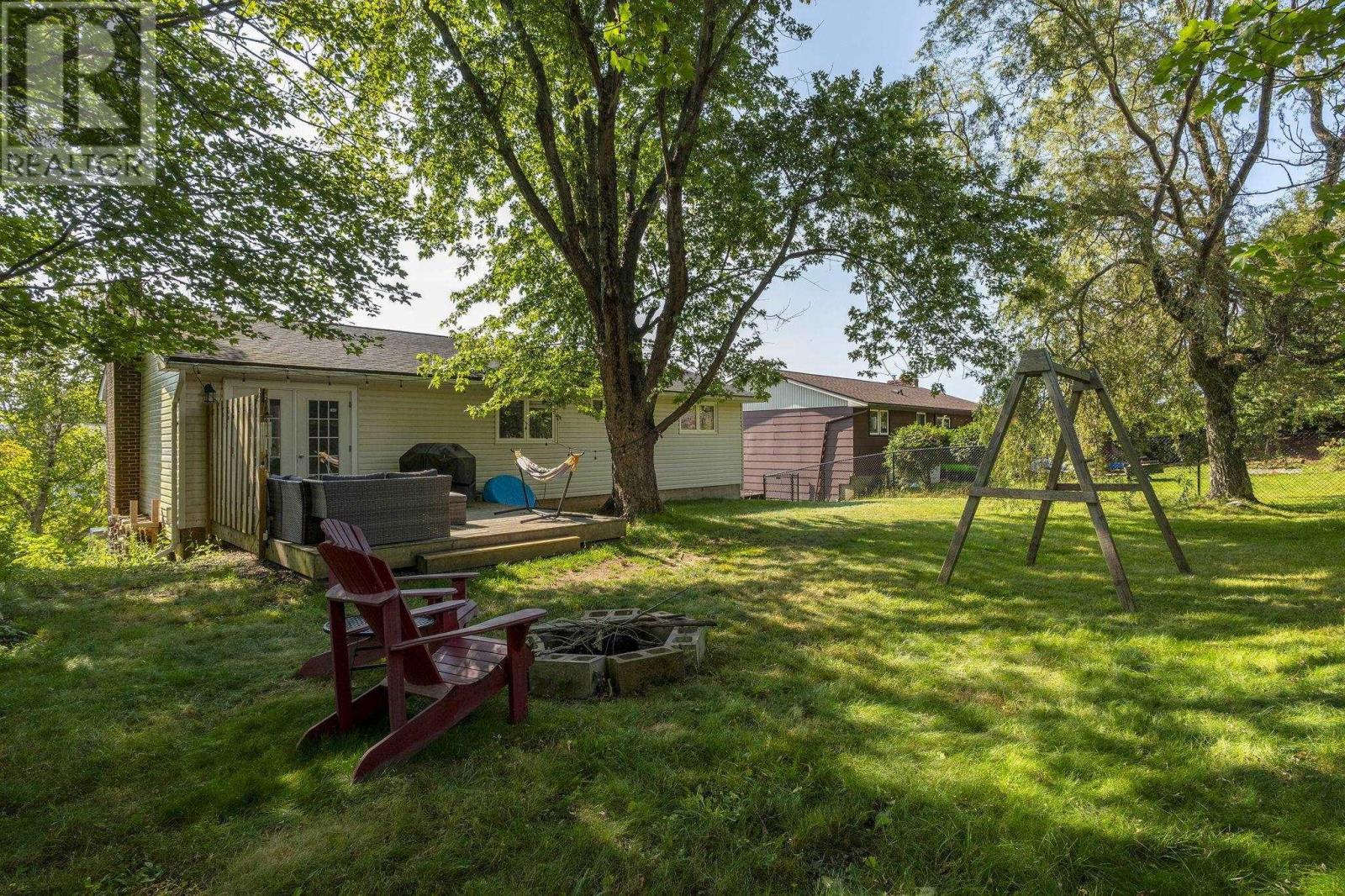 Photo 32 of 98 Collins Grove, Dartmouth NS