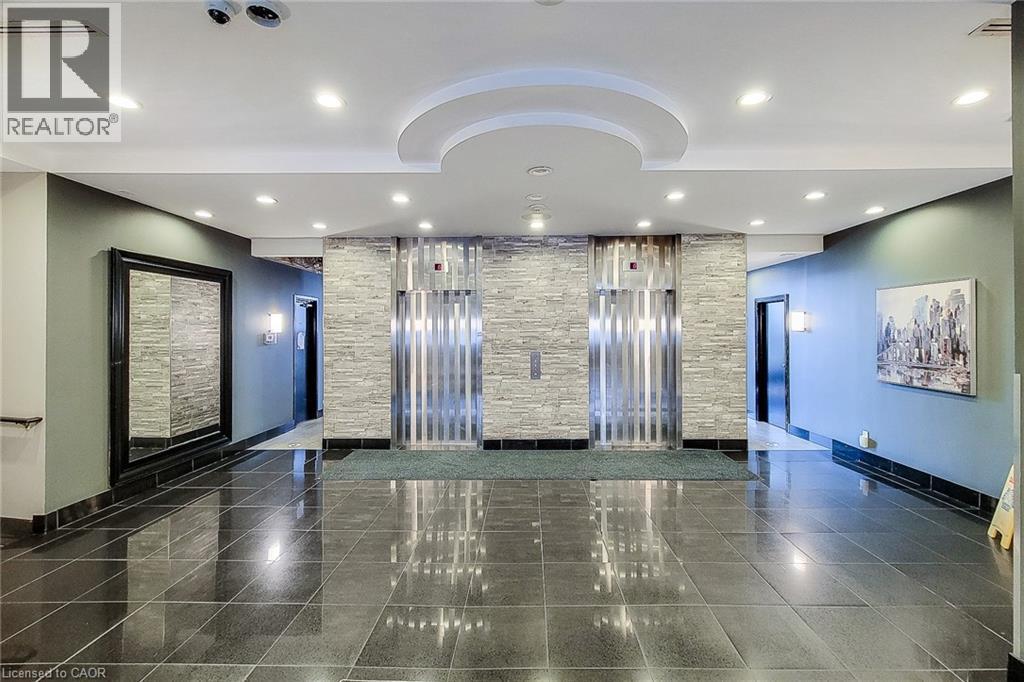 Photo 11 of 135 James Street S Unit 402, Hamilton ON