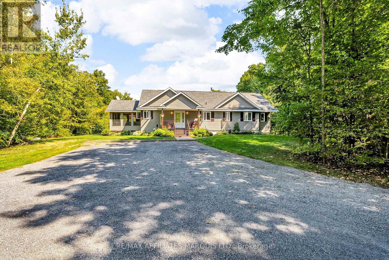Photo 2 of 4863 Delaney Road, South Stormont ON