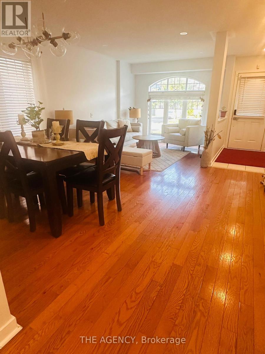 Photo 5 of 12 Robert Attersley Drive E, Whitby ON