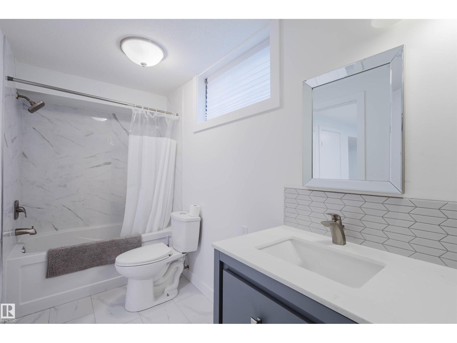 Photo 43 of 11215 41 Av Nw, Edmonton AB