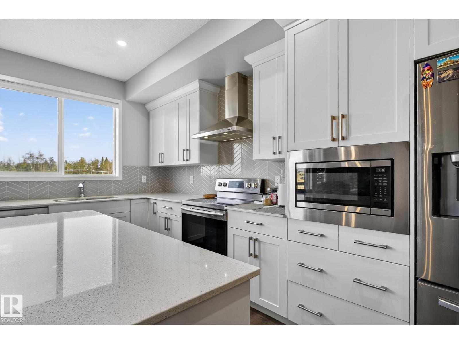 Photo 17 of 2171 51 St Sw, Edmonton AB