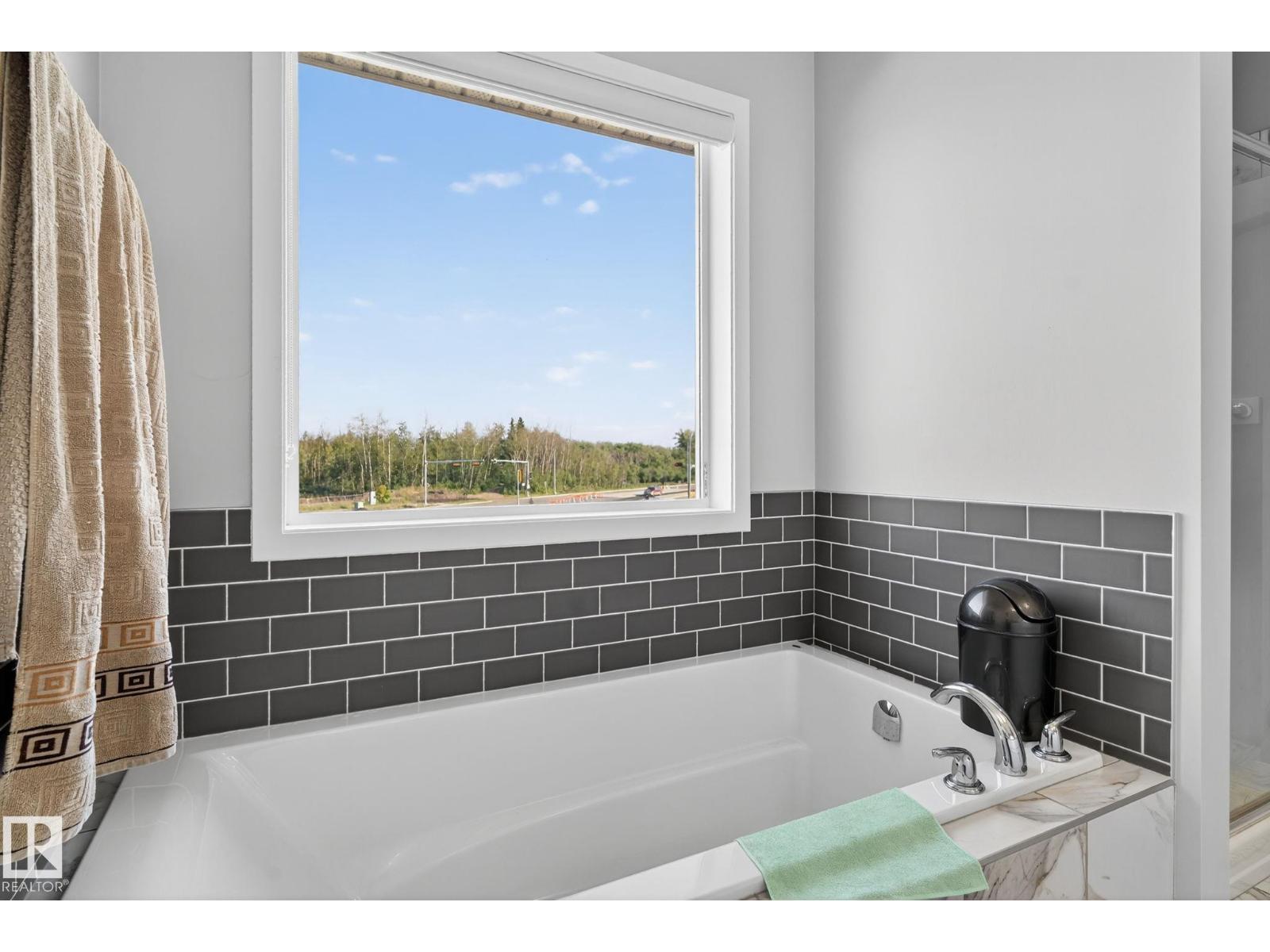 Photo 31 of 2171 51 St Sw, Edmonton AB