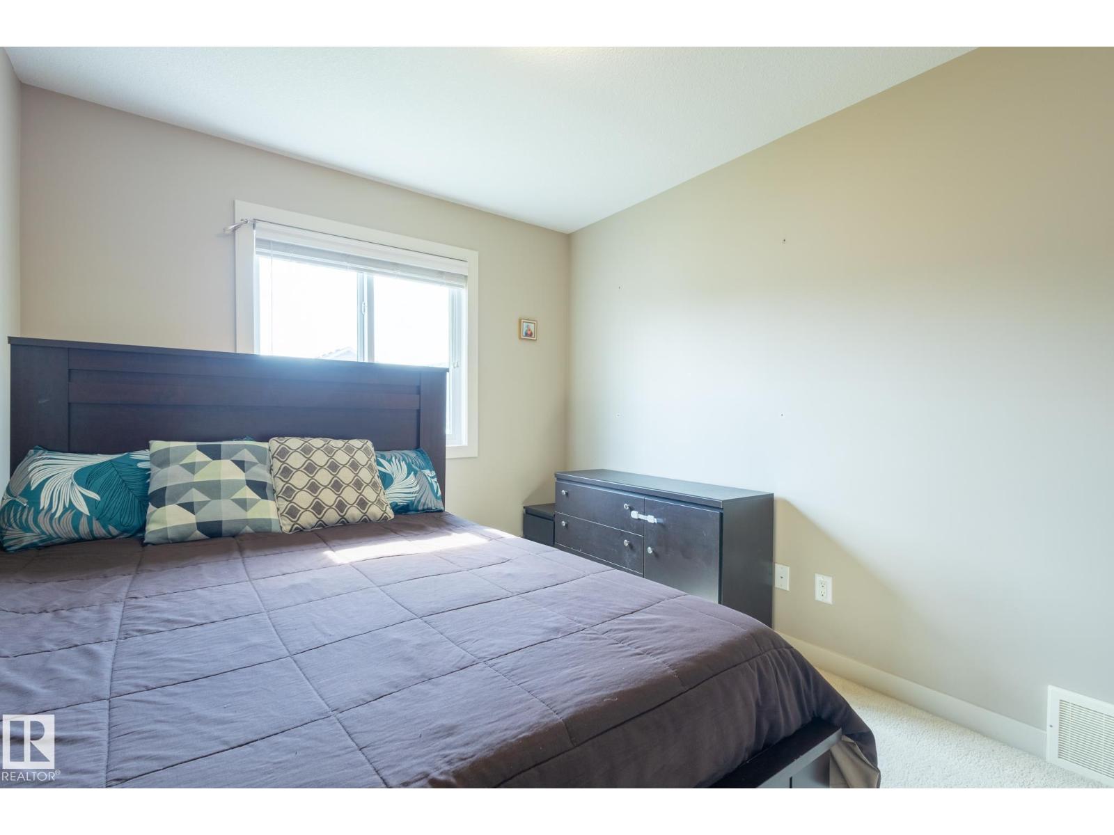 Photo 15 of 2379 Glenridding Bv Sw, Edmonton AB