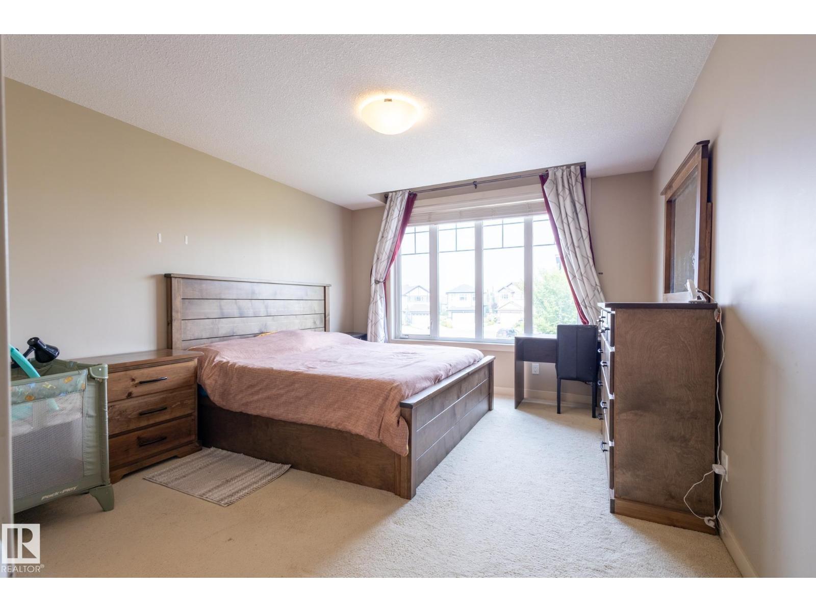 Photo 18 of 2379 Glenridding Bv Sw, Edmonton AB
