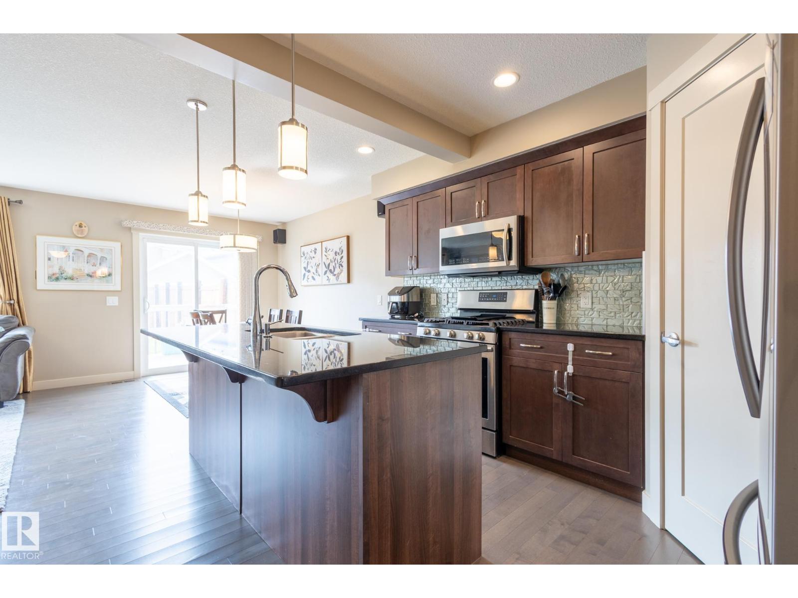 Photo 2 of 2379 Glenridding Bv Sw, Edmonton AB