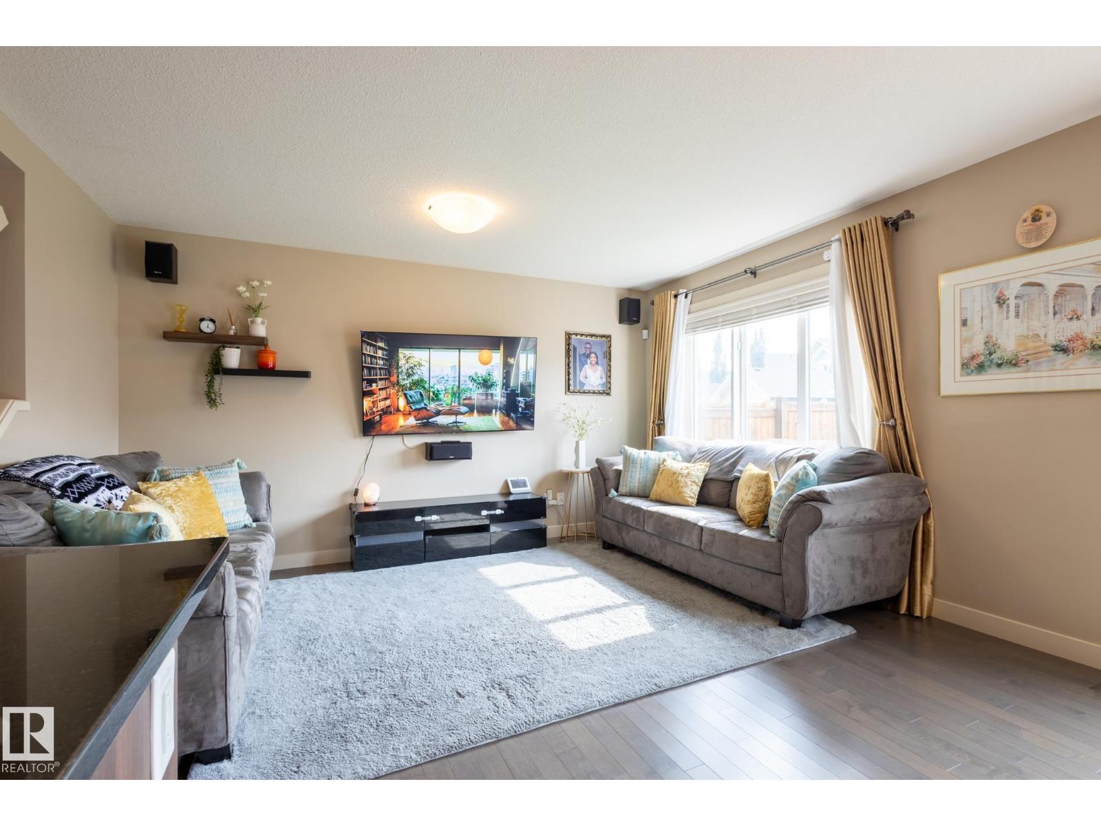 Photo 6 of 2379 Glenridding Bv Sw, Edmonton AB
