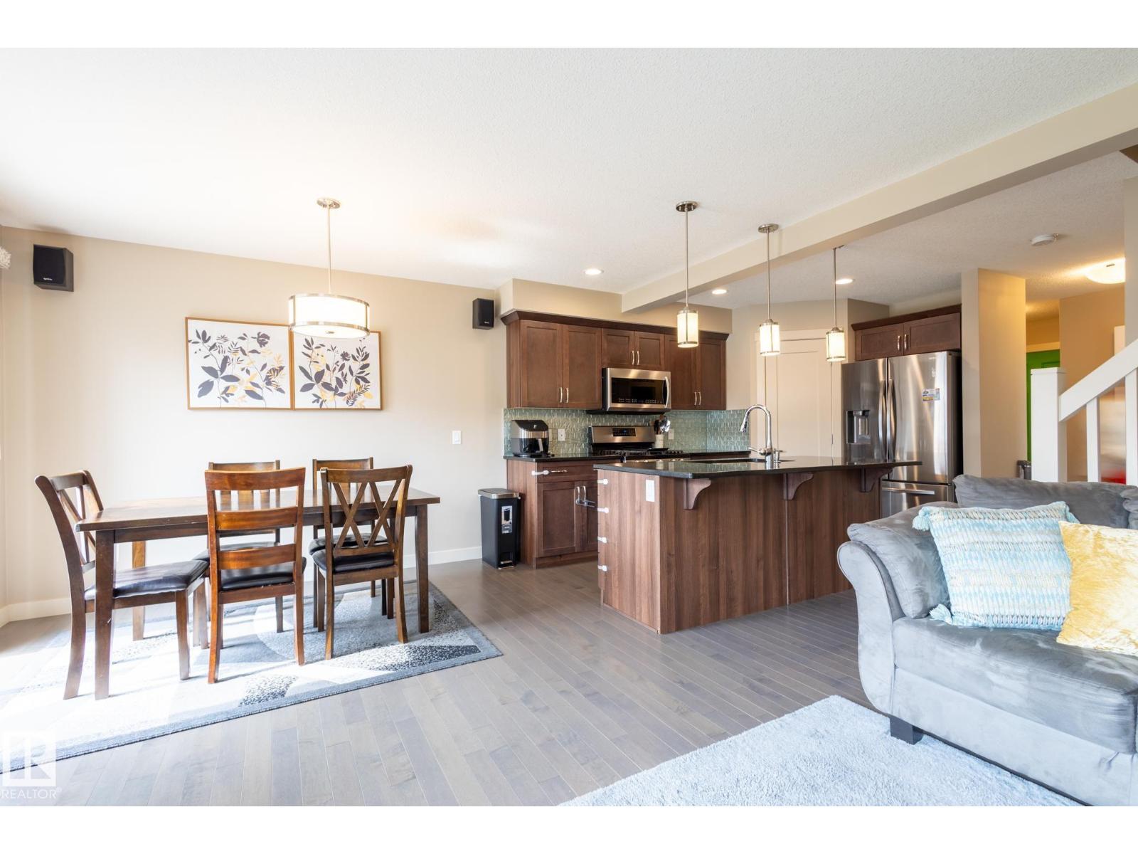 Photo 8 of 2379 Glenridding Bv Sw, Edmonton AB