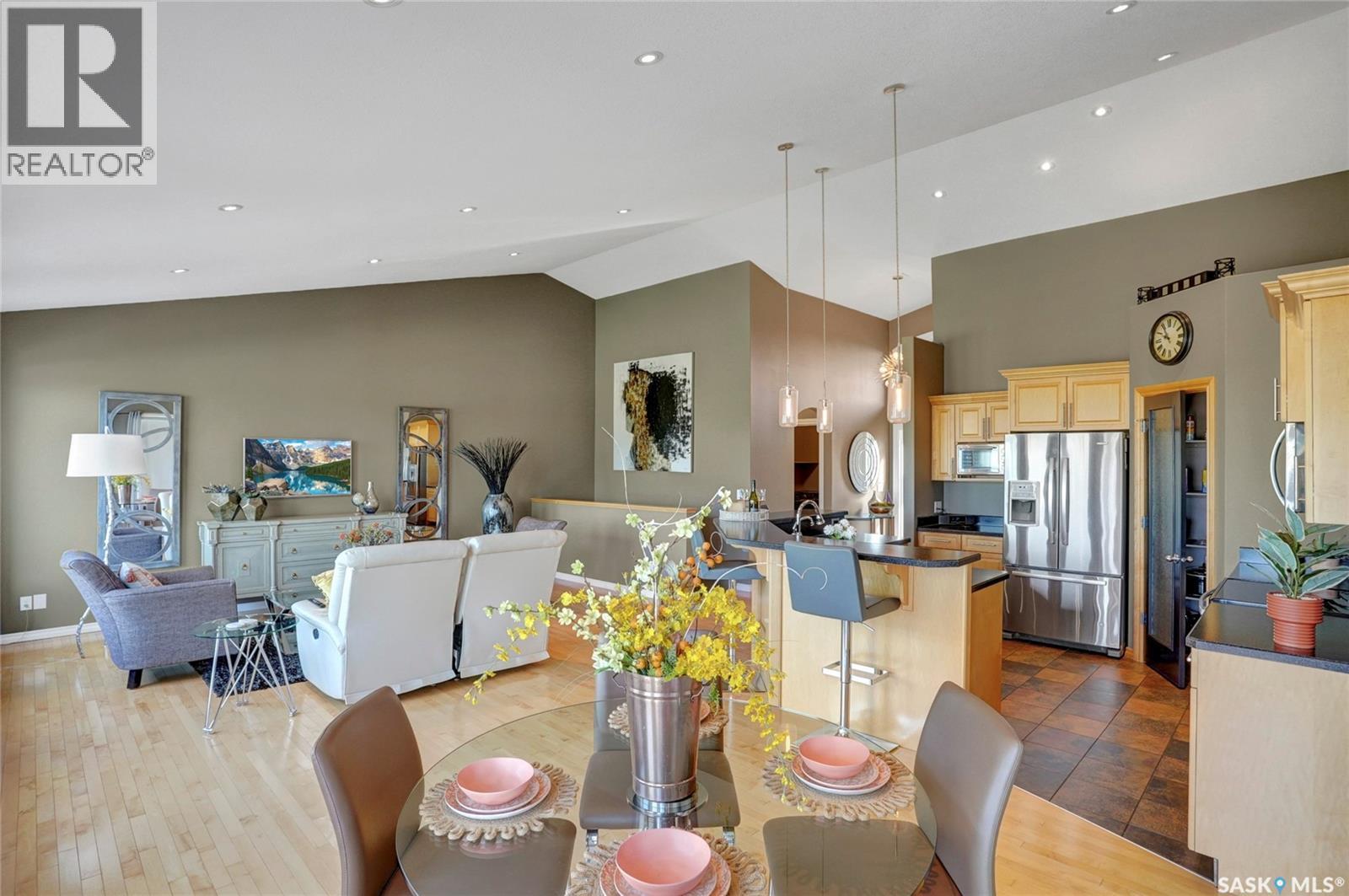 Photo 12 of 215 Calypso Drive, Moose Jaw SK