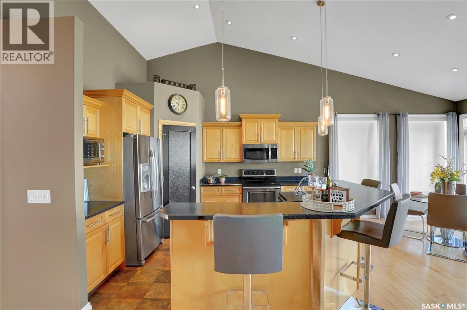 Photo 17 of 215 Calypso Drive, Moose Jaw SK