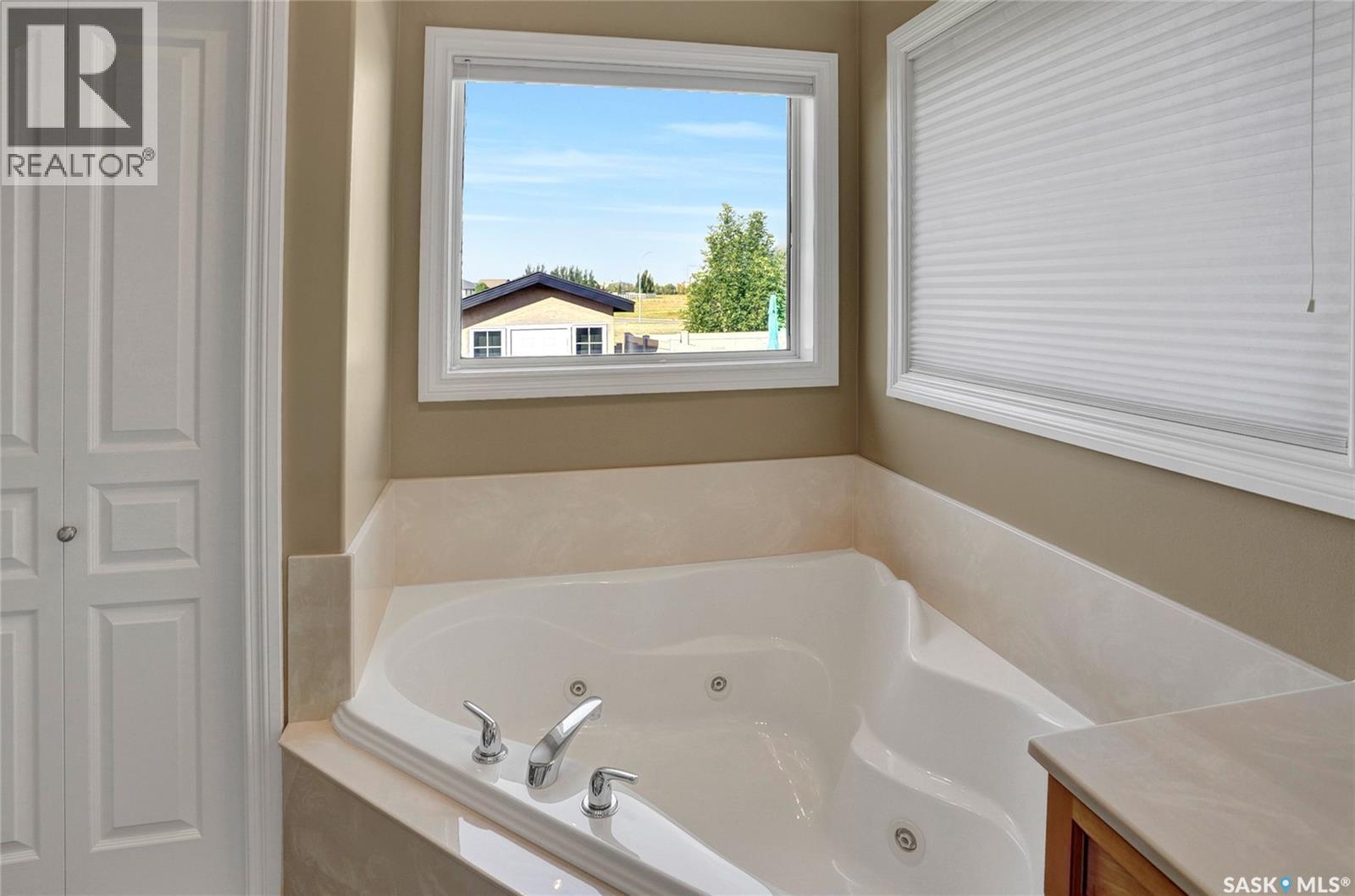 Photo 23 of 215 Calypso Drive, Moose Jaw SK