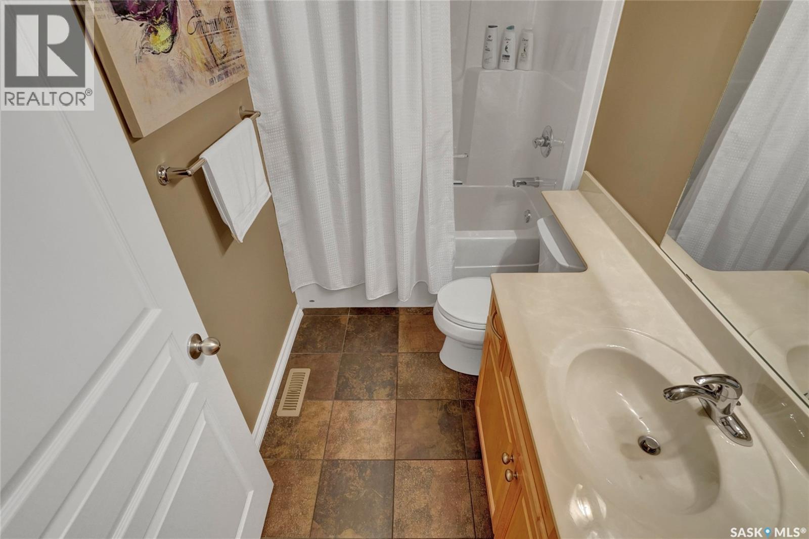 Photo 29 of 215 Calypso Drive, Moose Jaw SK